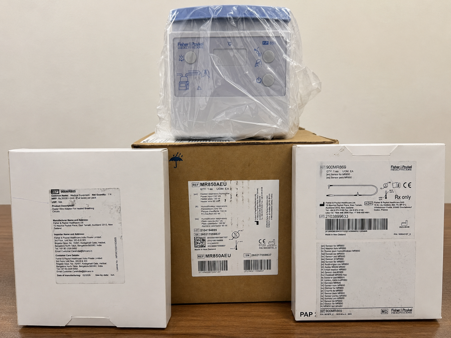 Fisher & Paykel MR850 Humidifier with Heated Wire Circuit and Temperature Probe